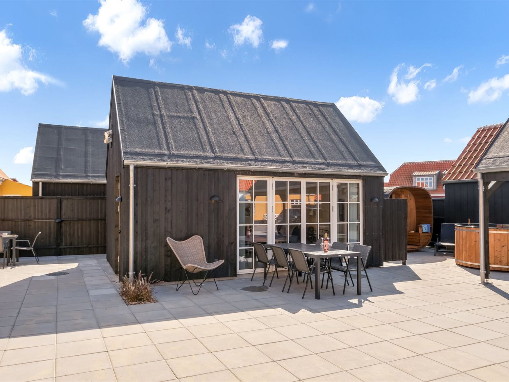 "Josina" - 1.8km from the sea-Binnen