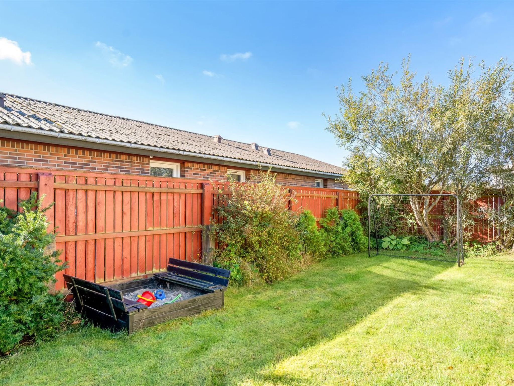 "Julie" - 700m from the sea - Buiten