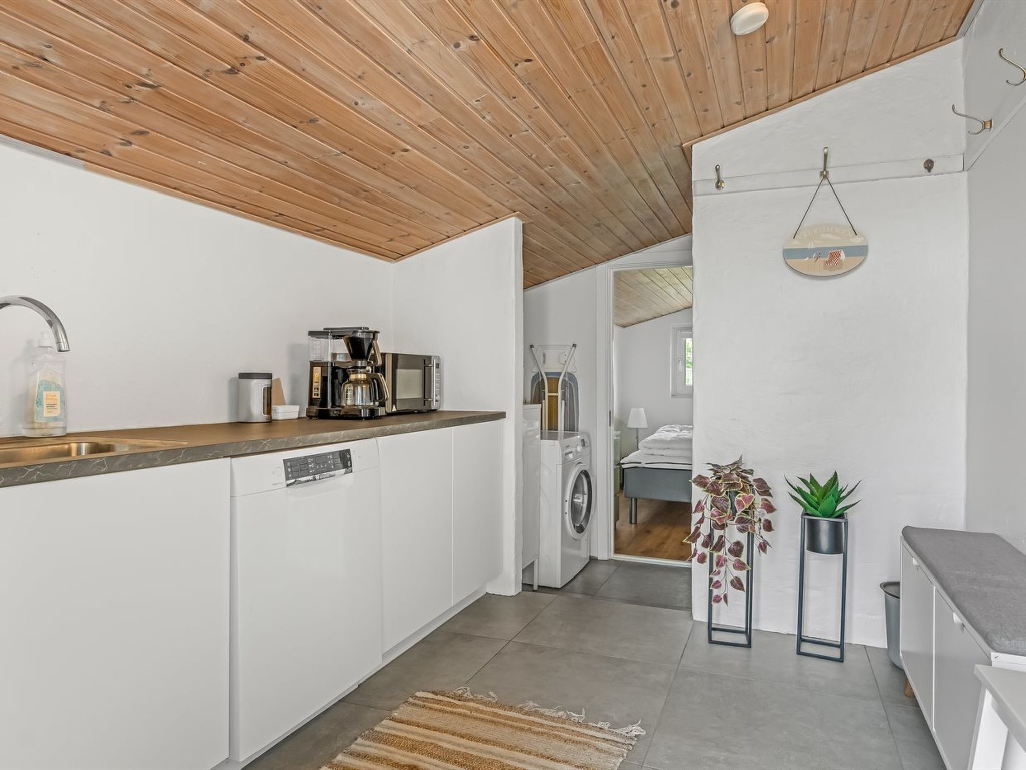 "Yardila" - 900m from the sea - Binnen