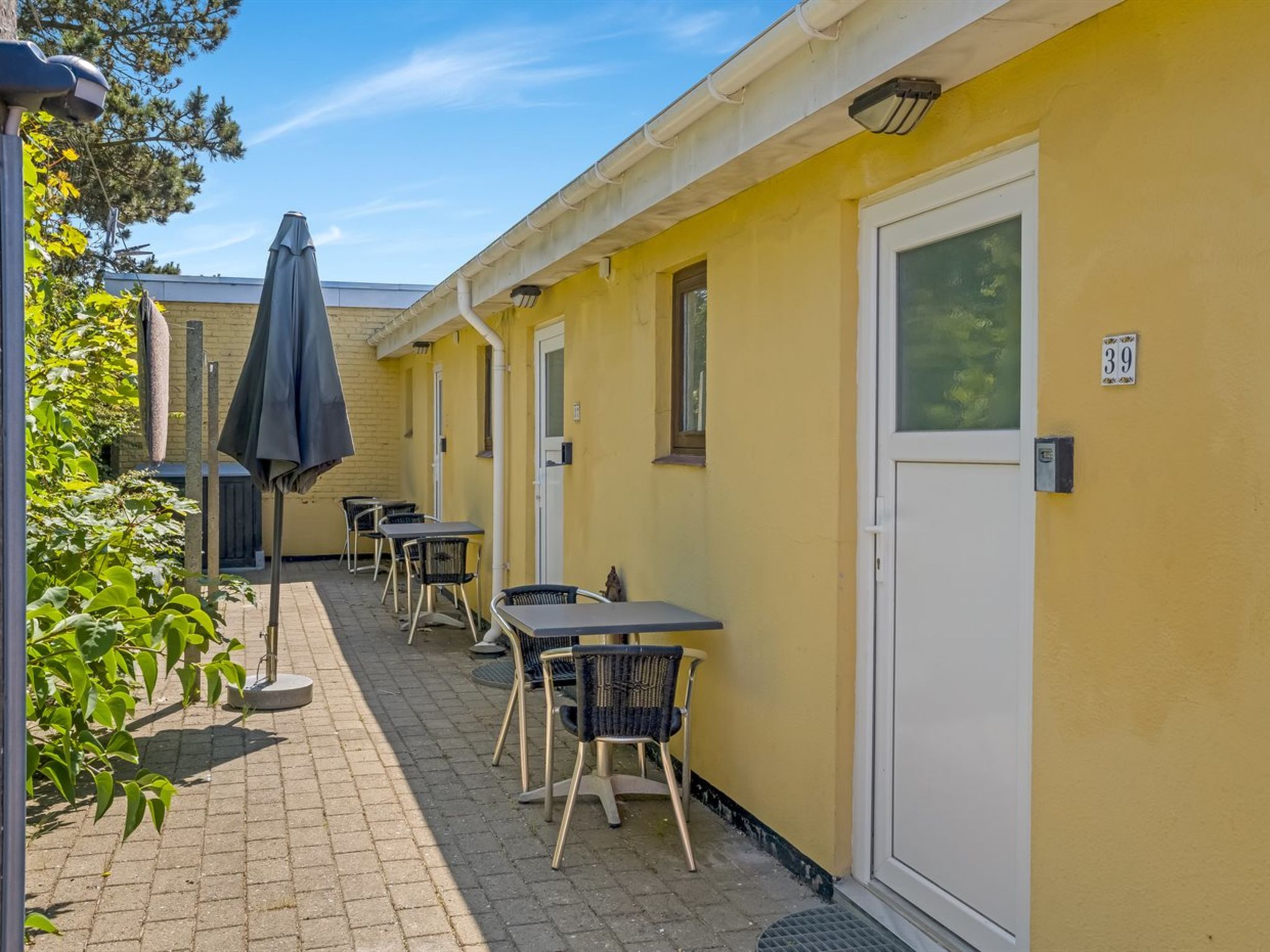 "Didrik" - 2km from the sea - Outside