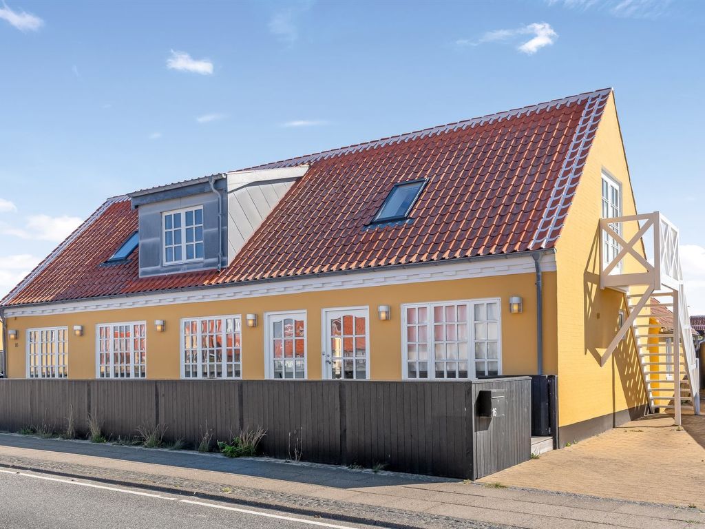 'Albine' - 150m from the sea