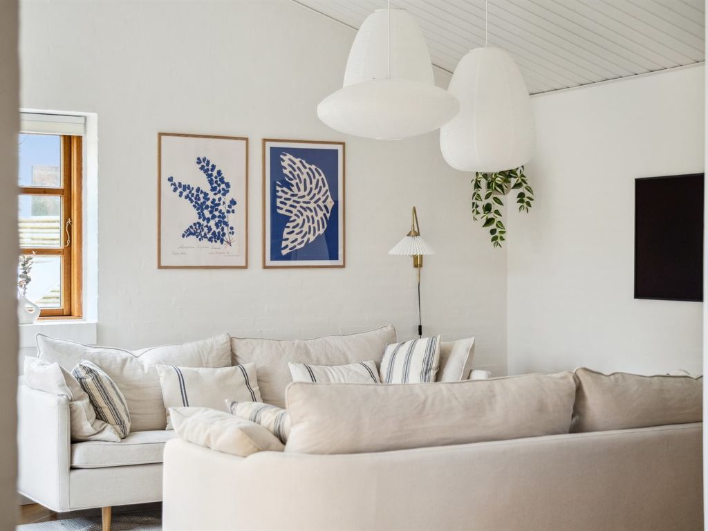 'Jensen' - 650m from the sea