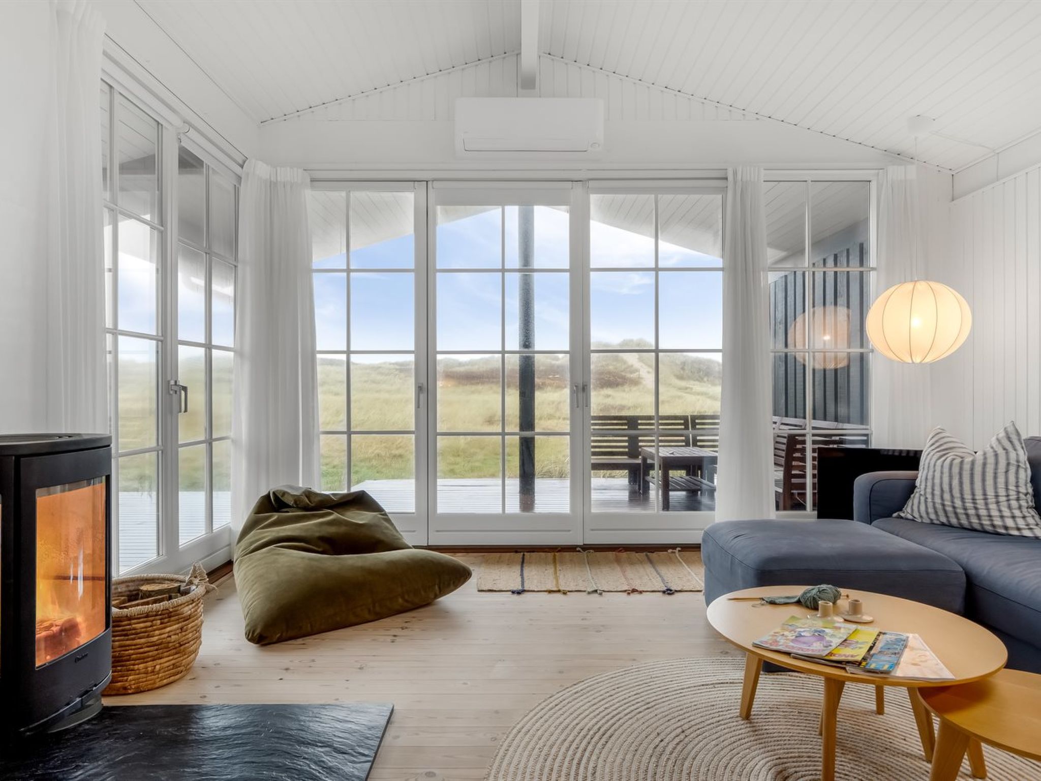 "Odeta" - 50m from the sea-Binnen