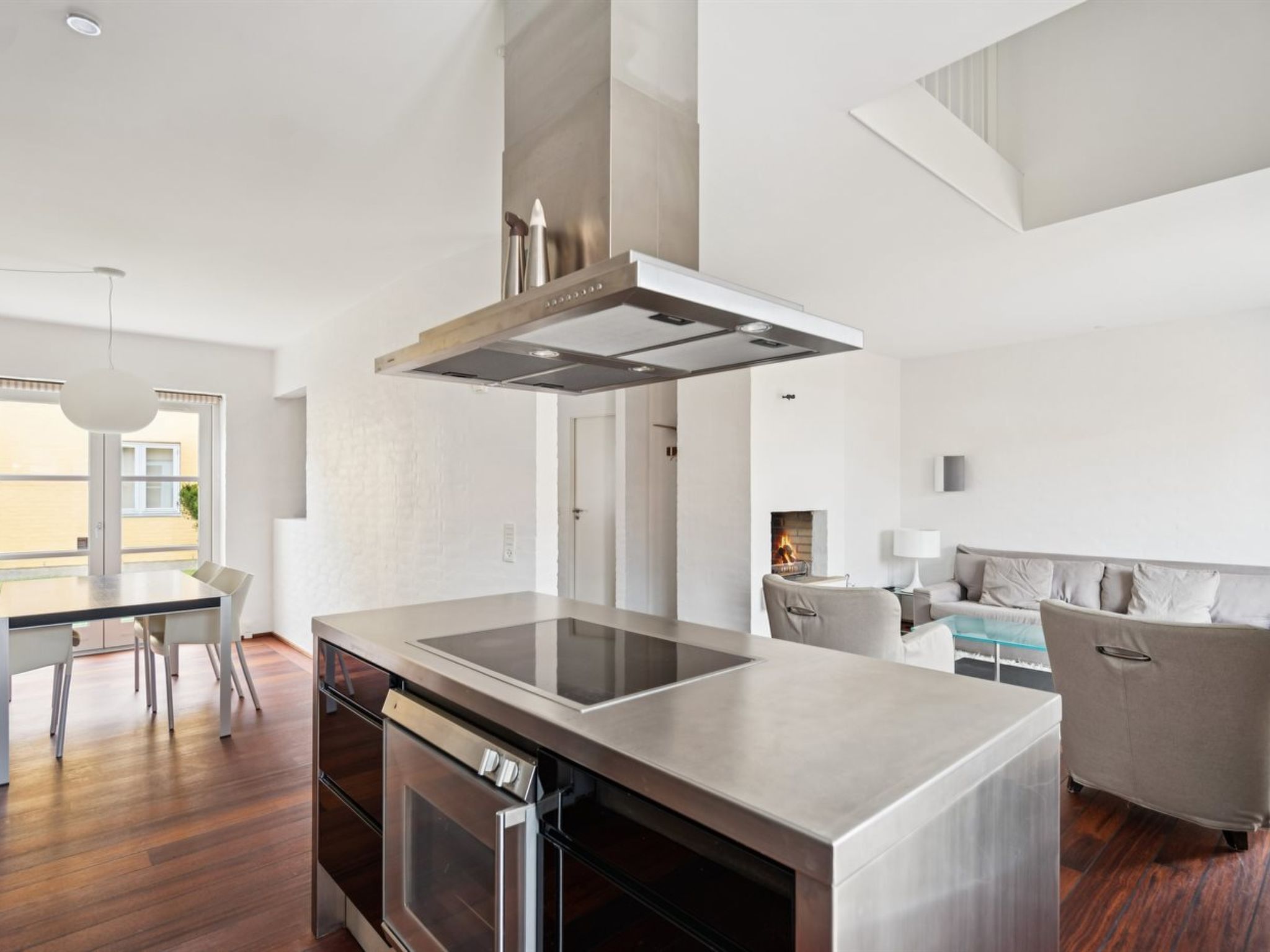 "Annrike" - 900m from the sea - Drinnen