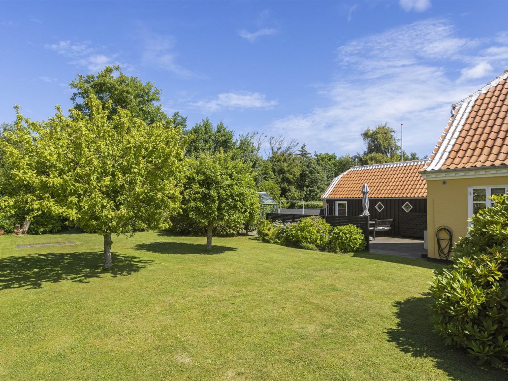"Faik" - 1.4km from the sea