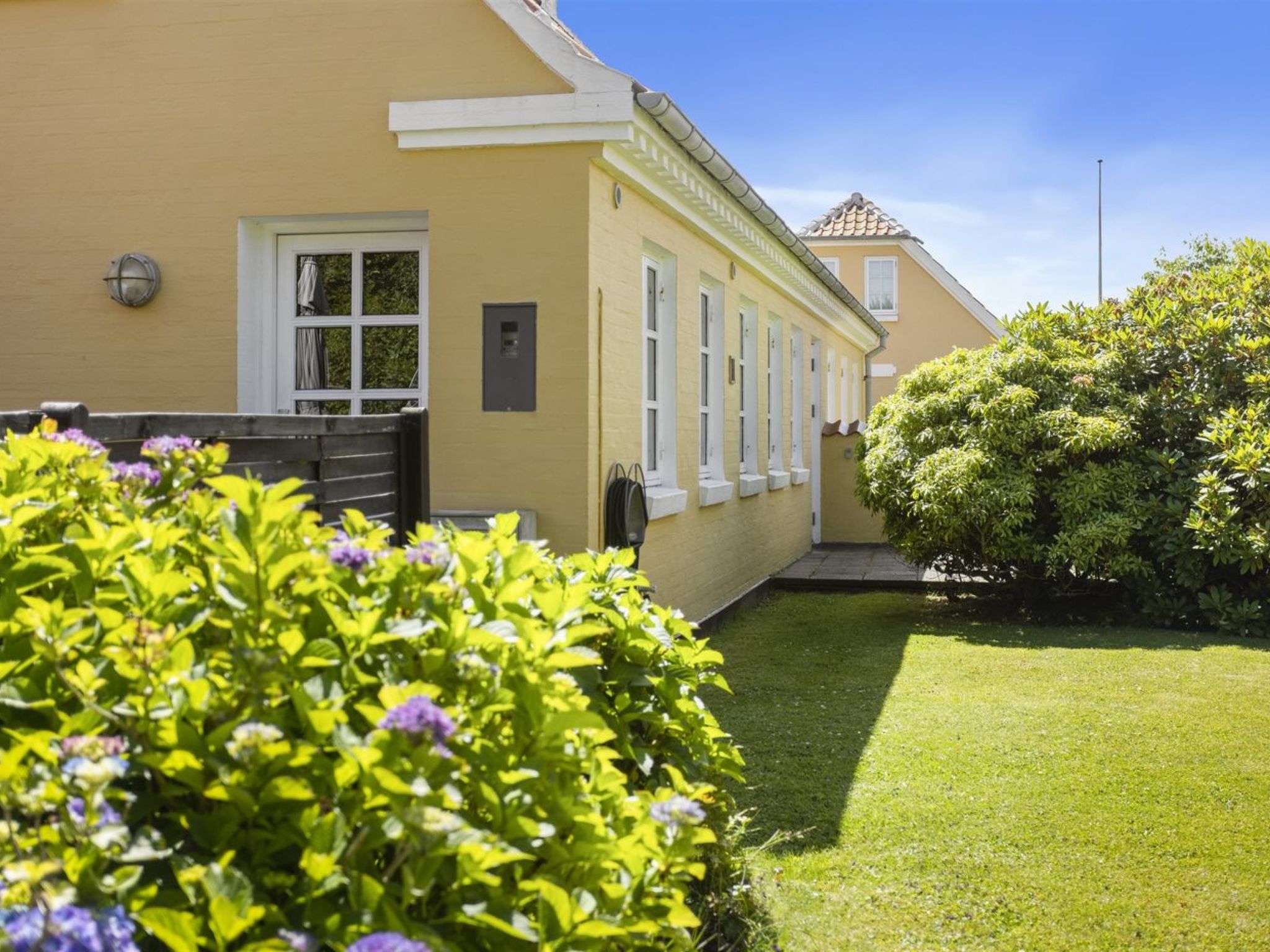 "Faik" - 1.4km from the sea — House (3 of 25)