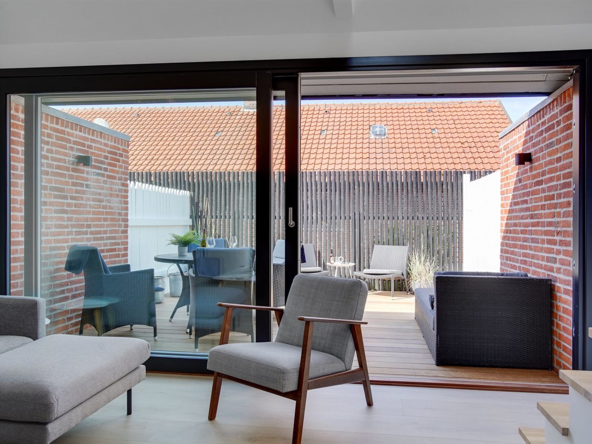 "Henritte" - 200m from the sea - Inside