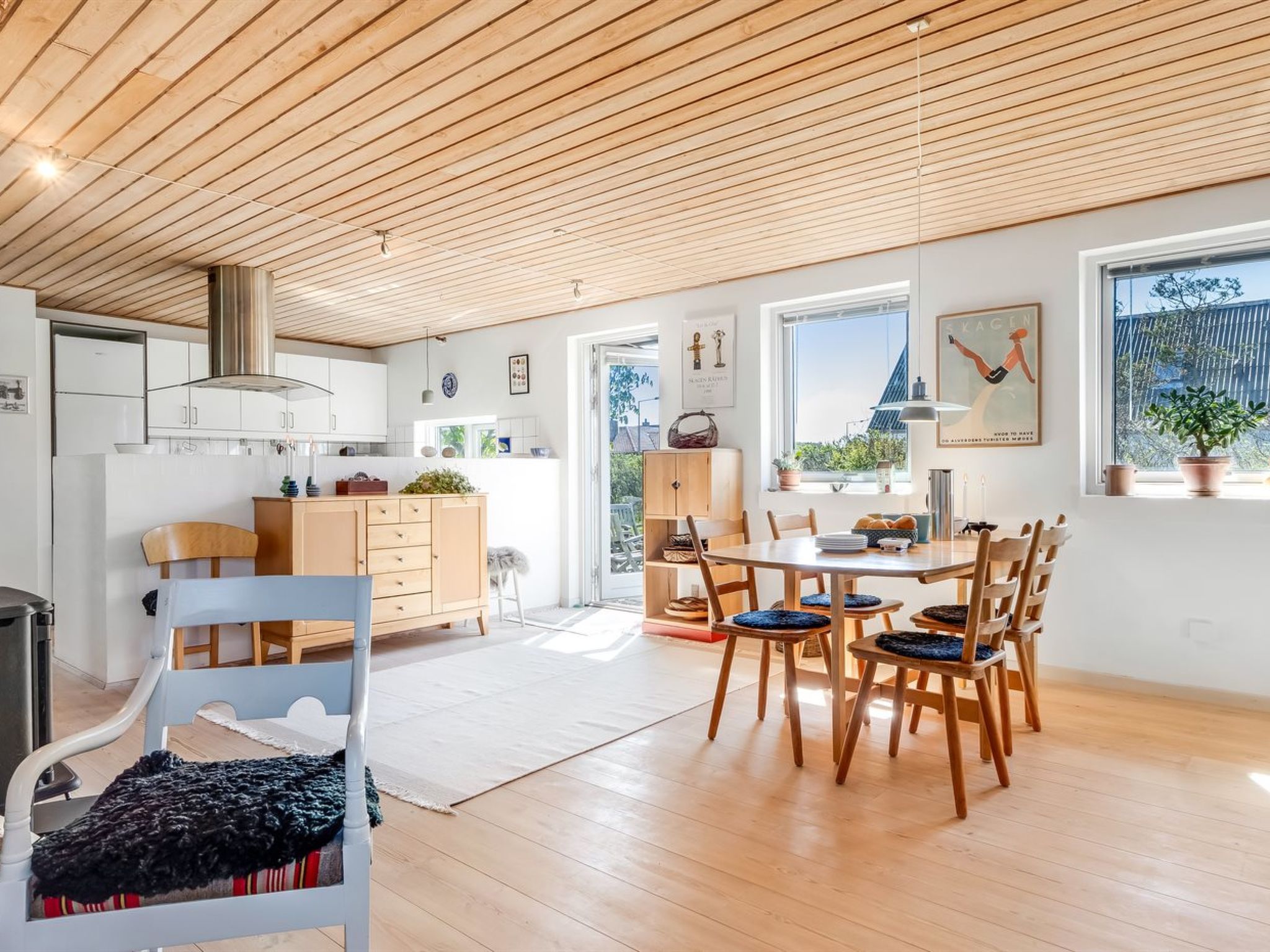 "Jaskirt" - 400m from the sea - Binnen