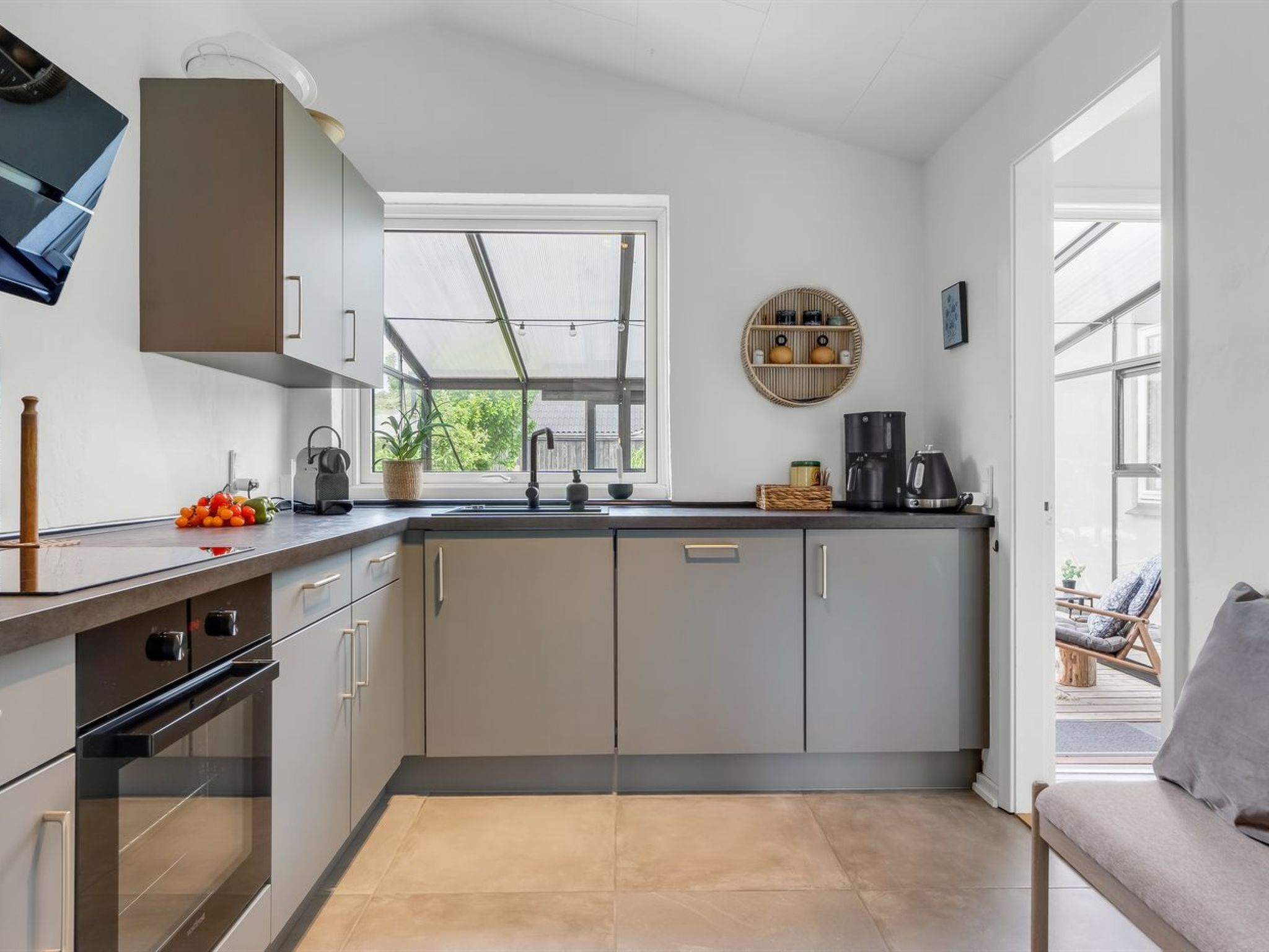 "Soleil" - 1.5km from the sea - Inside