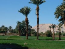 Stijlvol vrijstaand appartement in Luxor met privézwembad, 130m² - thumbnail 2