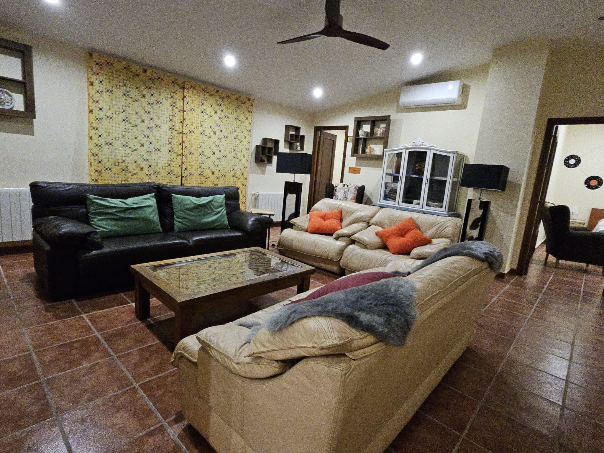 FINCA EL ALAMO - BARCARROTA - Binnen