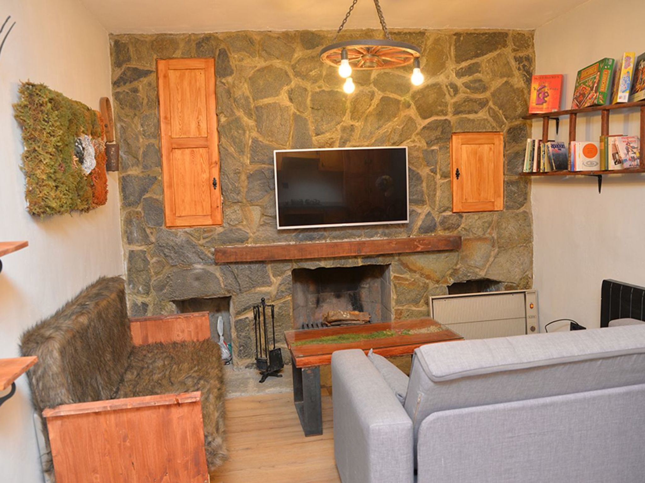 Angepasste rustikale Wohnung für 4 Personen Pobla de Lillet-Image-tags.info