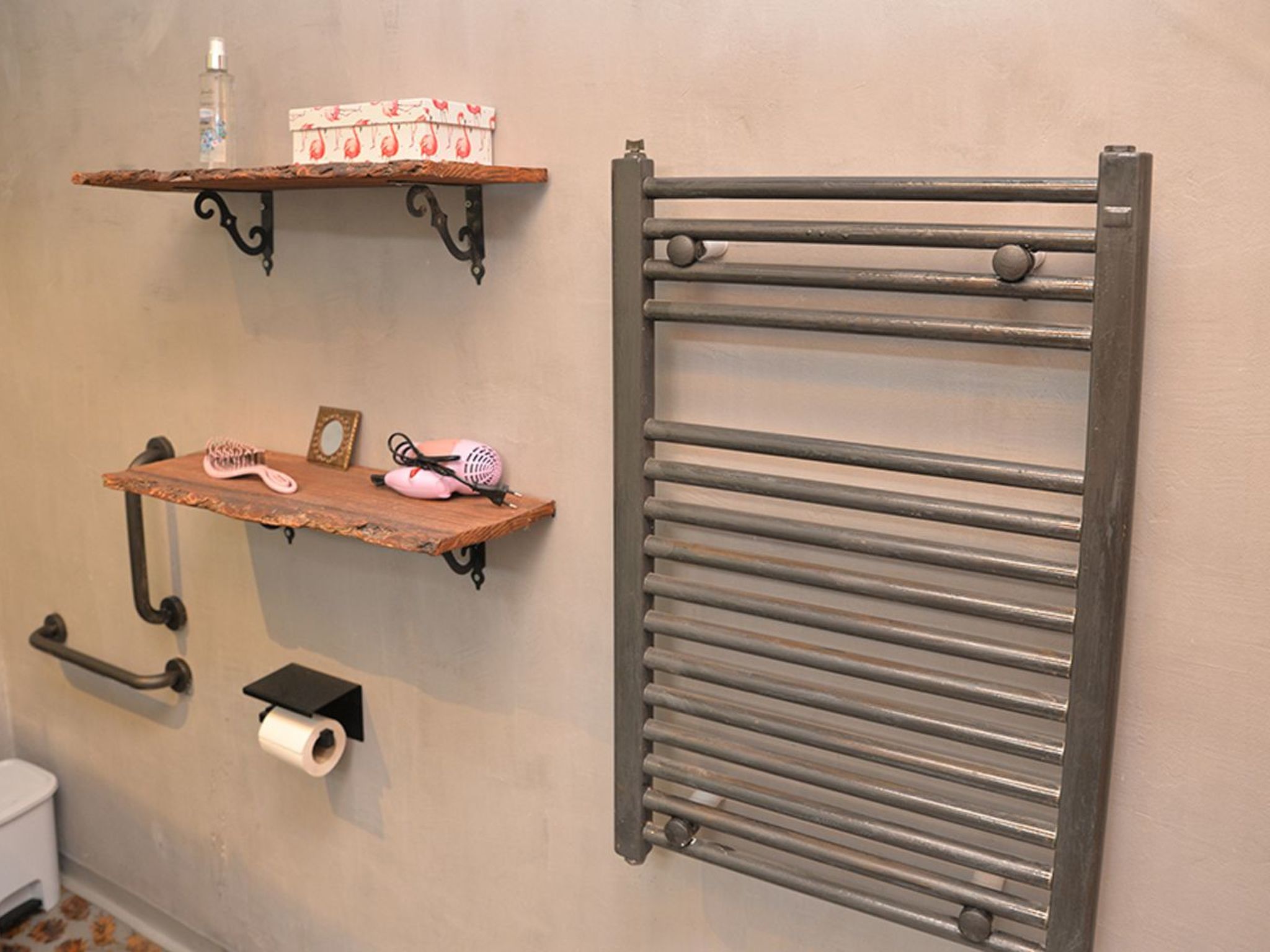 Angepasste rustikale Wohnung für 4 Personen Pobla de Lillet-Image-tags.info