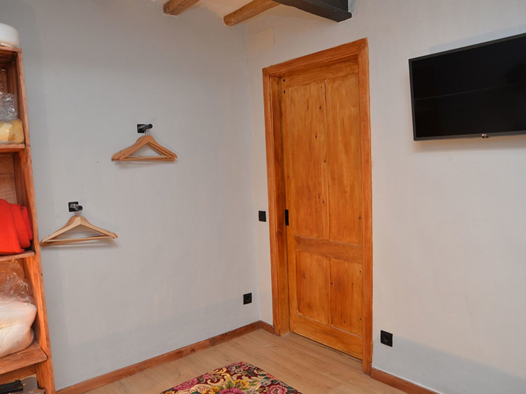 Angepasste rustikale Wohnung für 4 Personen Pobla de Lillet-Image-tags.info