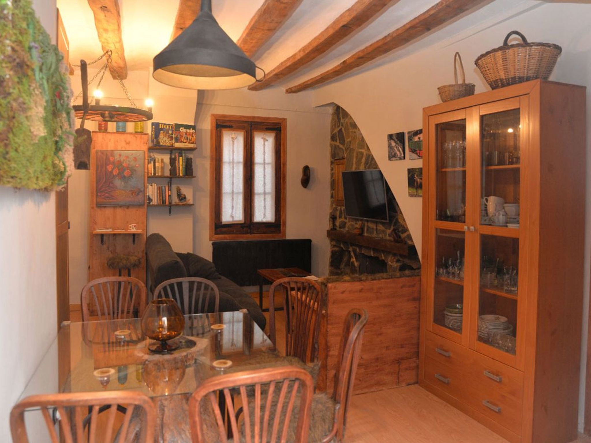 Rustikal-moderne Wohnung für 6 Personen - Pobla de Lillet-Image-tags.info