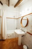 Historisch landhuis met bergzicht voor 12 personen in La Vall de Bianya - thumbnail 3