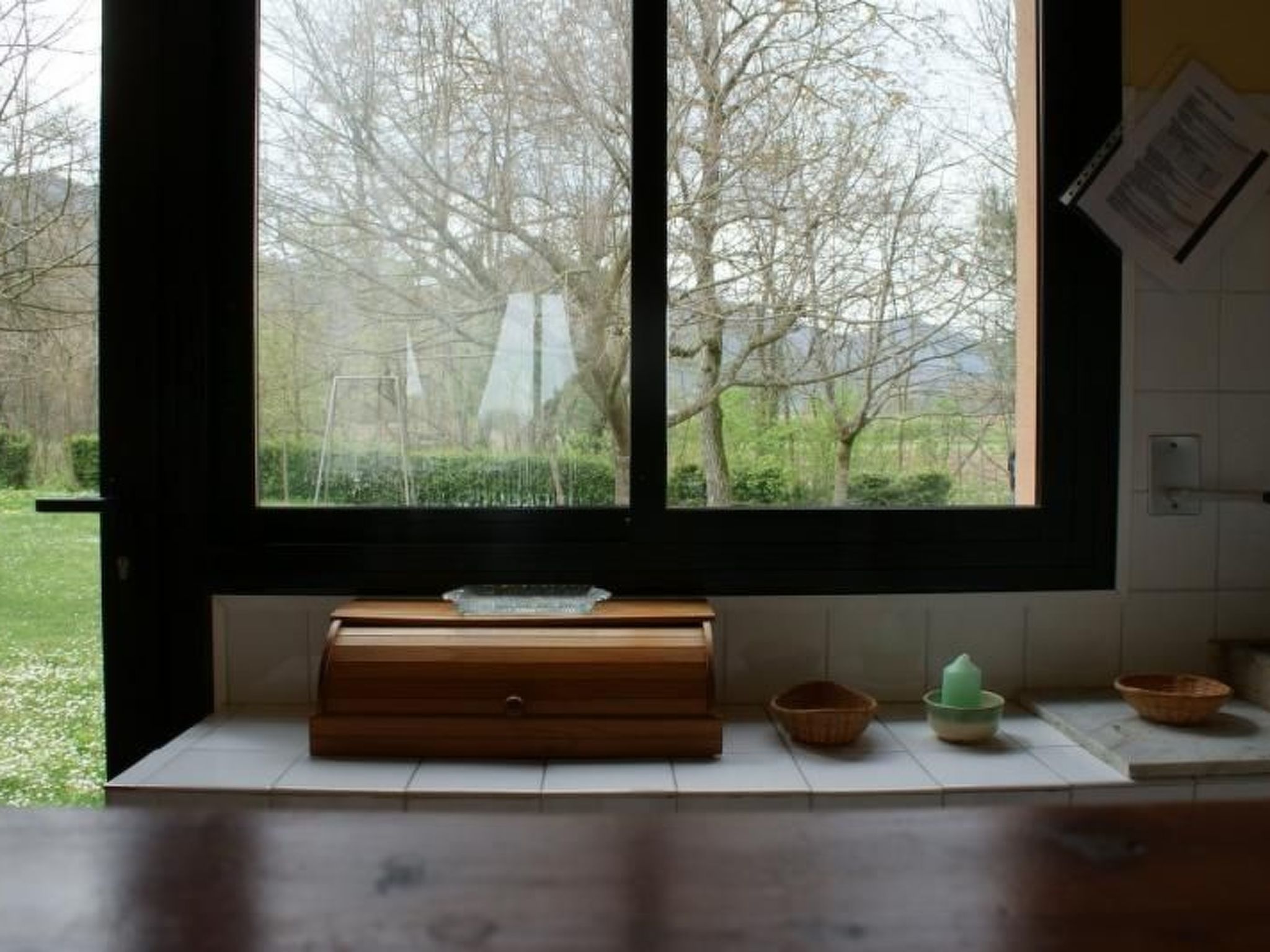 Kleiner Bungalow mit zwei Schlafzimmern.-Outside