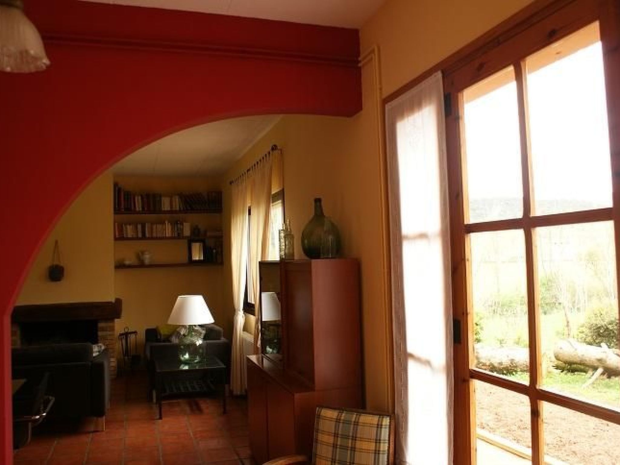 Kleiner Bungalow mit zwei Schlafzimmern.