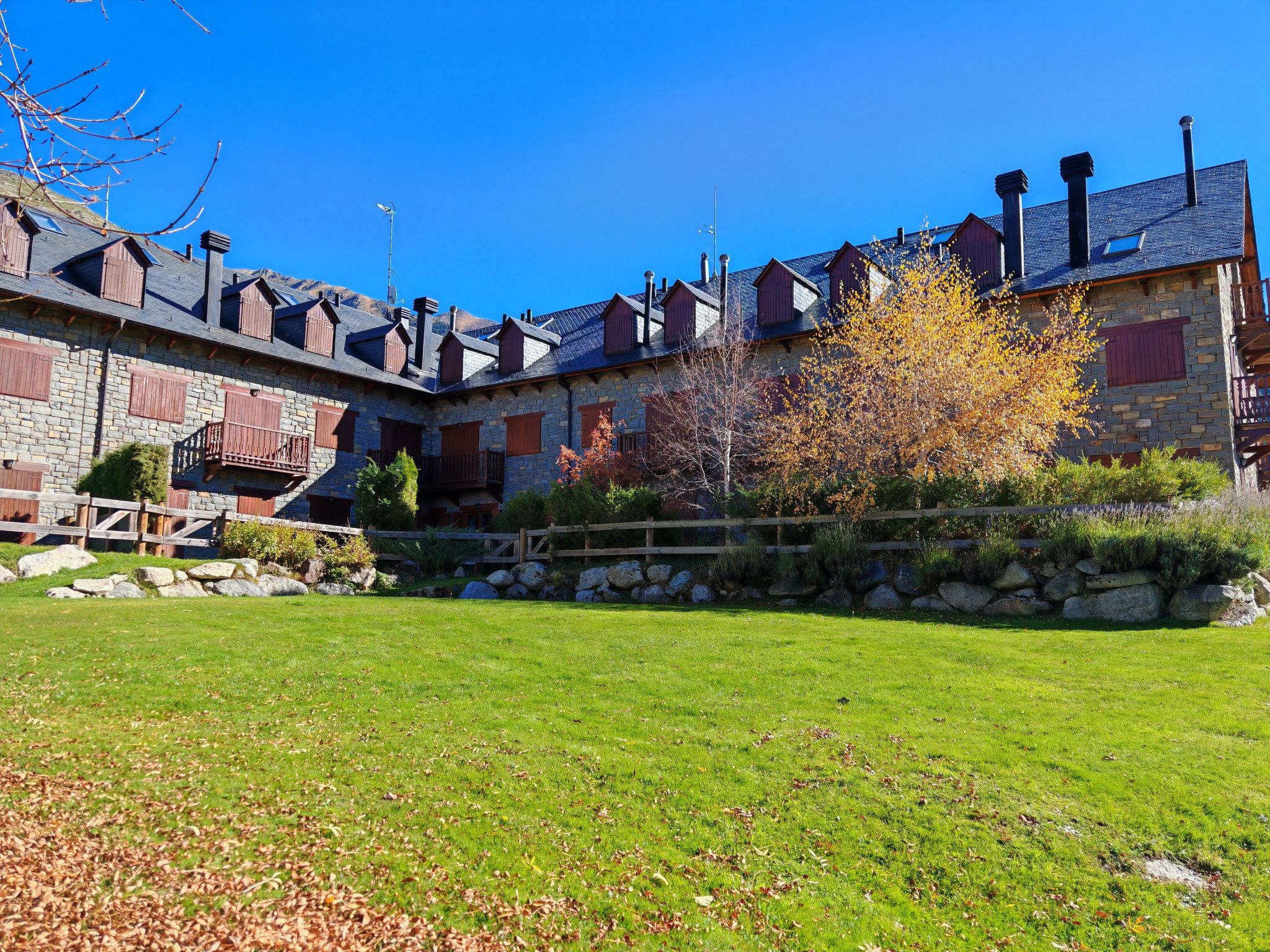 Schöne Triplex mit Garten und Wifi Puig Falcó 1 Vall de Boí-Binnen