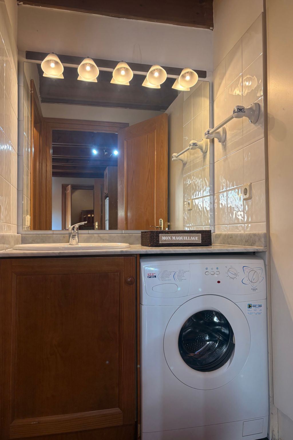 Dachgeschosswohnung mit Velux erta 3 Vall de Boí-Binnen