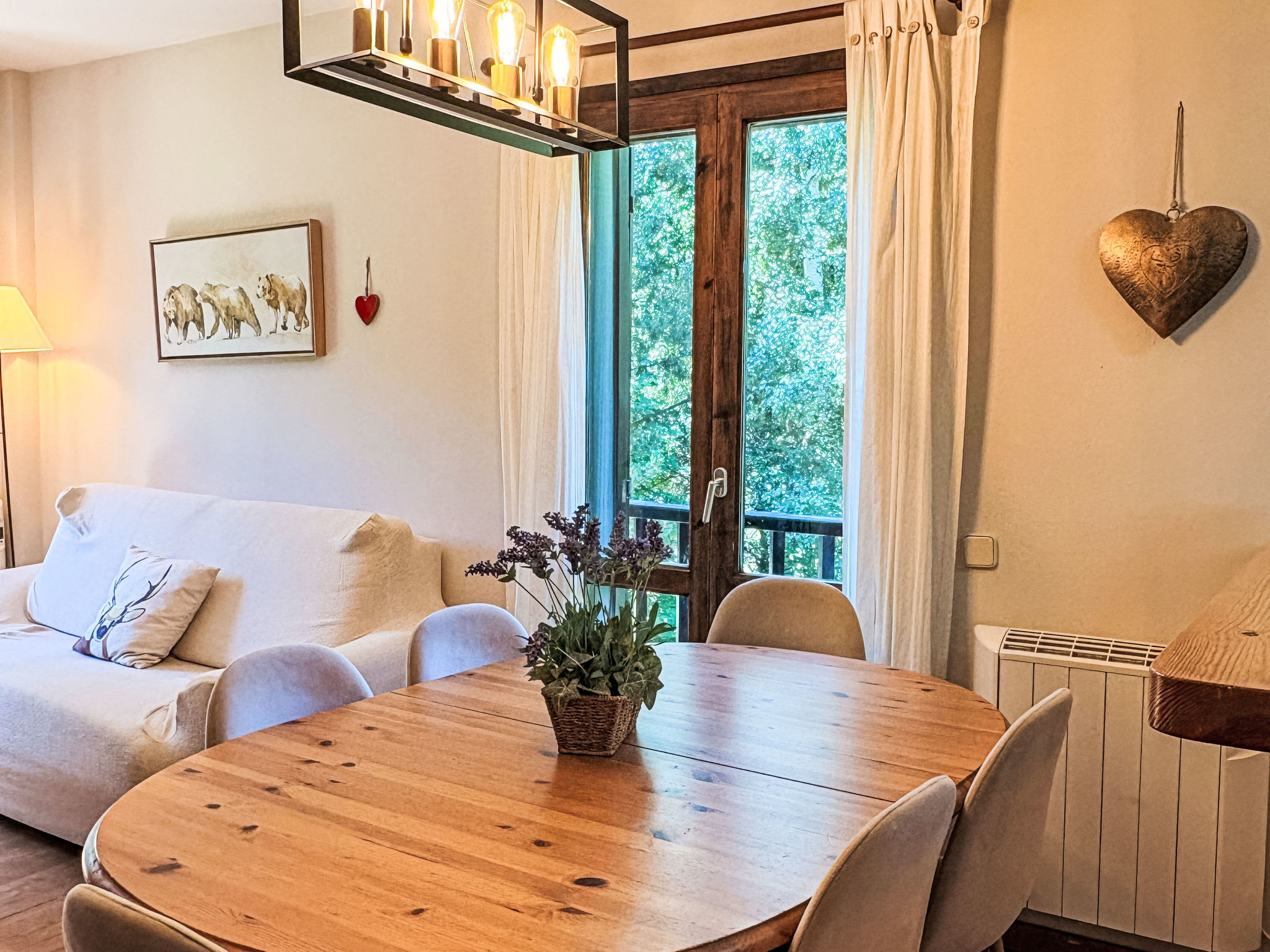 Geräumige Wohnung mit Garten und Schwimmbad Herbasabina 5 Vall de Boí - Binnen