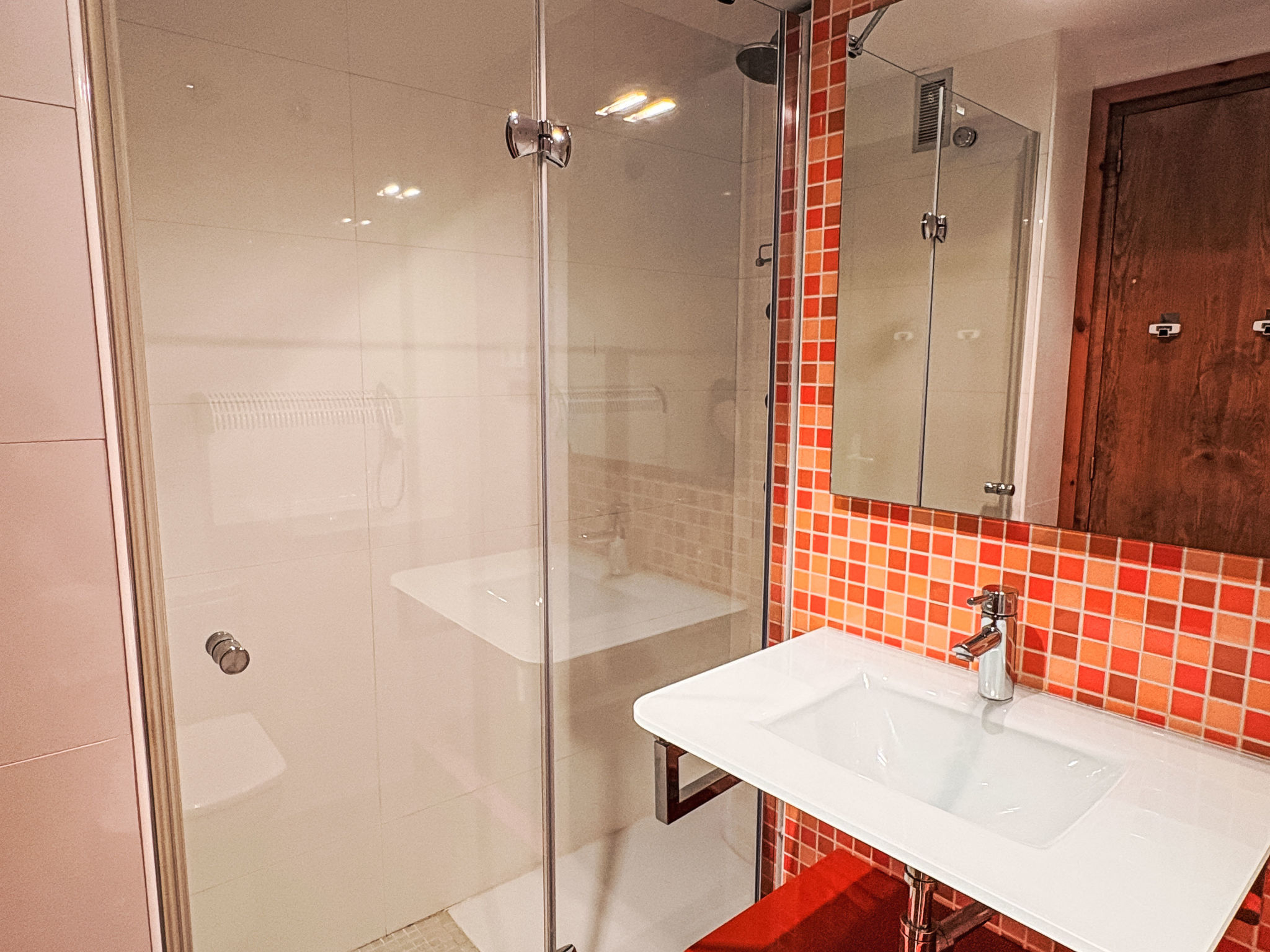Geräumige Wohnung mit Garten und Schwimmbad Herbasabina 5 Vall de Boí - Binnen