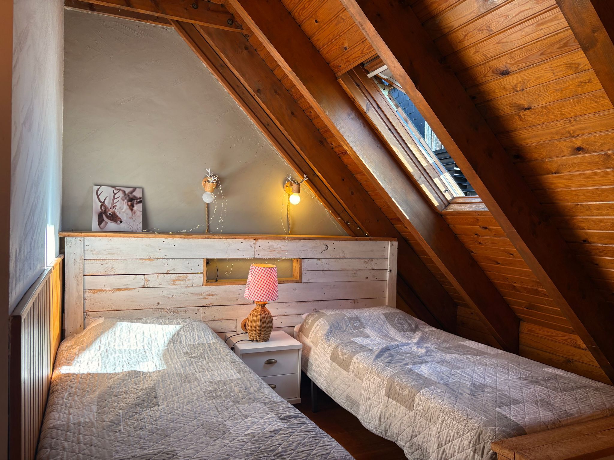 "Herbasabina 4".-Binnen