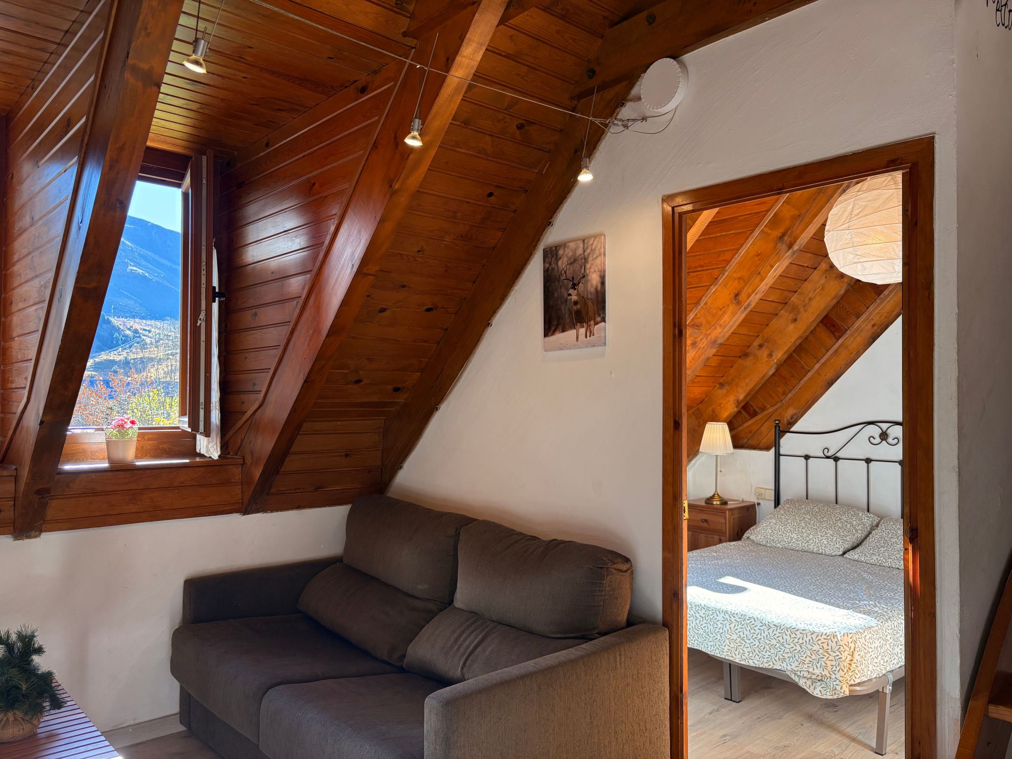 "Herbasabina 4".-Binnen