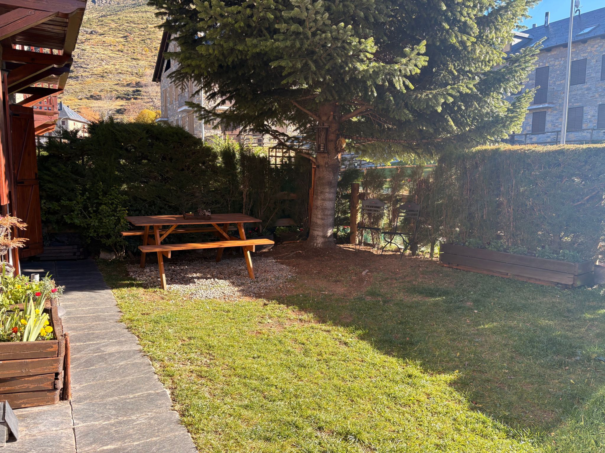 Wohnung mit privatem Garten und gemütlichem Puig Falcó 2 Vall de Boí-Binnen