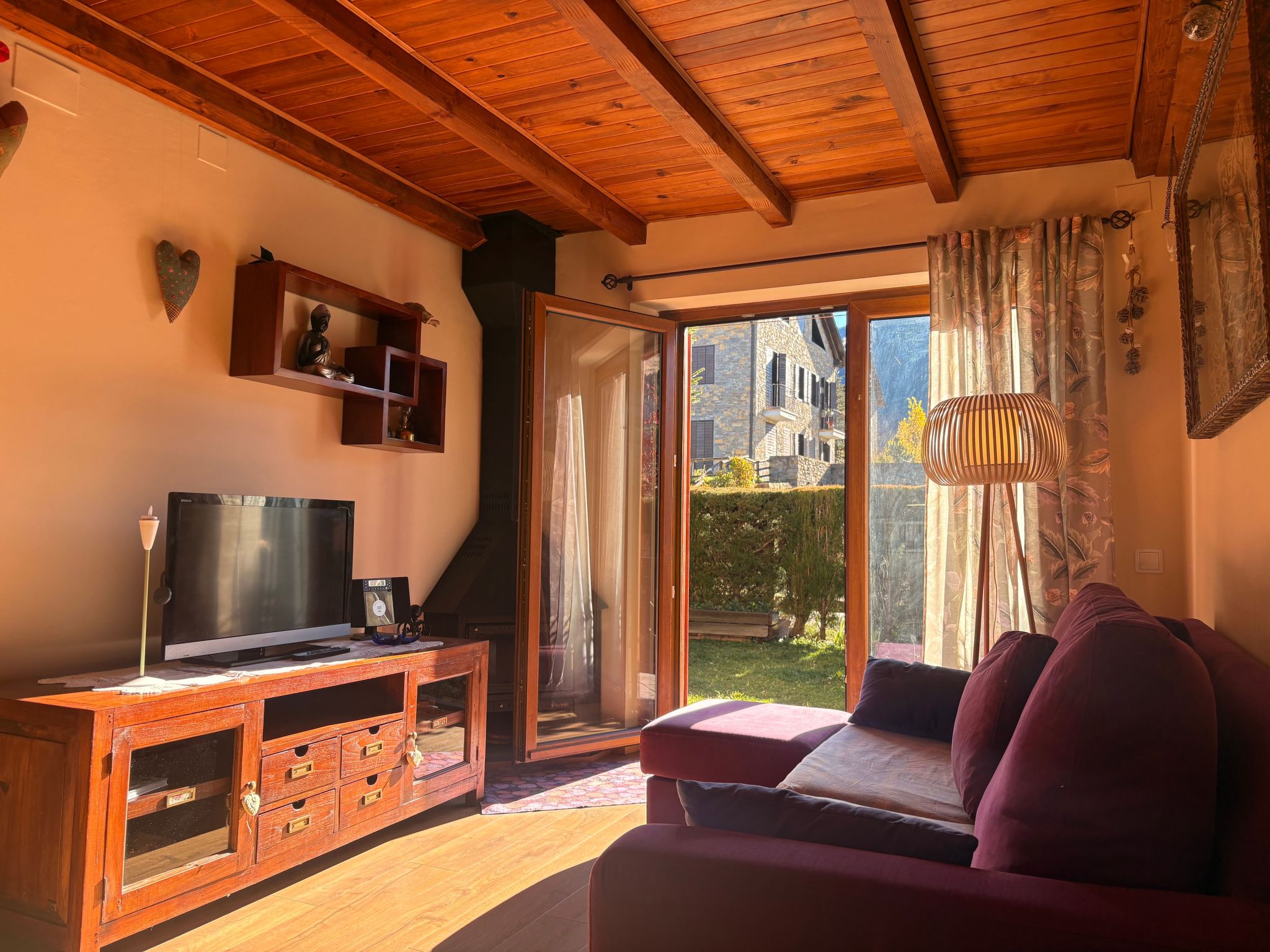 Wohnung mit privatem Garten und gemütlichem Puig Falcó 2 Vall de Boí-Binnen