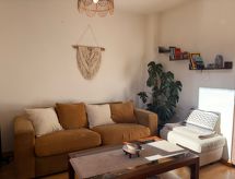 Erdgeschosswohnung Aüt 1 mit privatem Garten in Vall de Boí