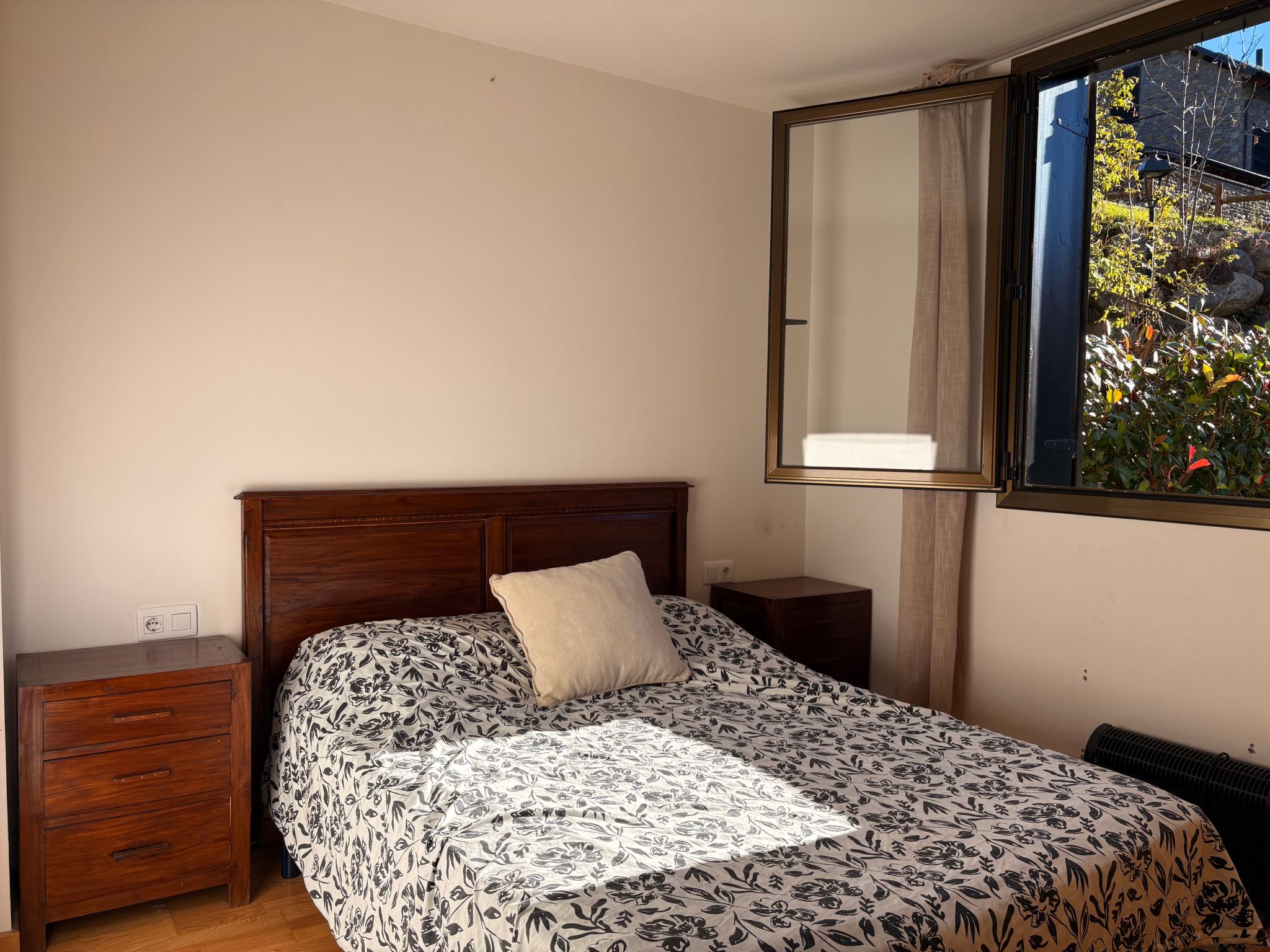 Erdgeschosswohnung Aüt 1 mit privatem Garten in Vall de Boí-Binnen