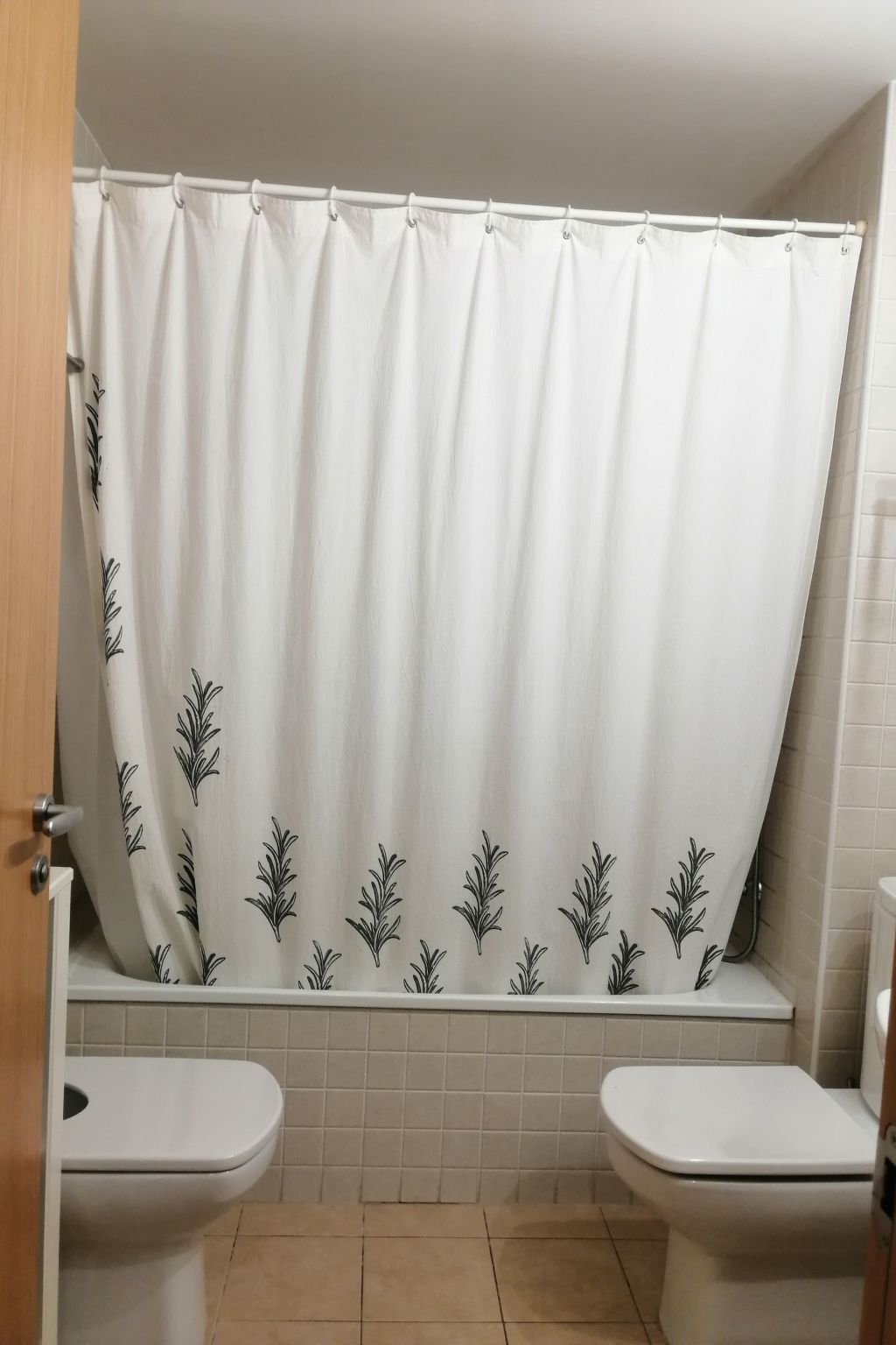 Erdgeschosswohnung Aüt 1 mit privatem Garten in Vall de Boí-Binnen