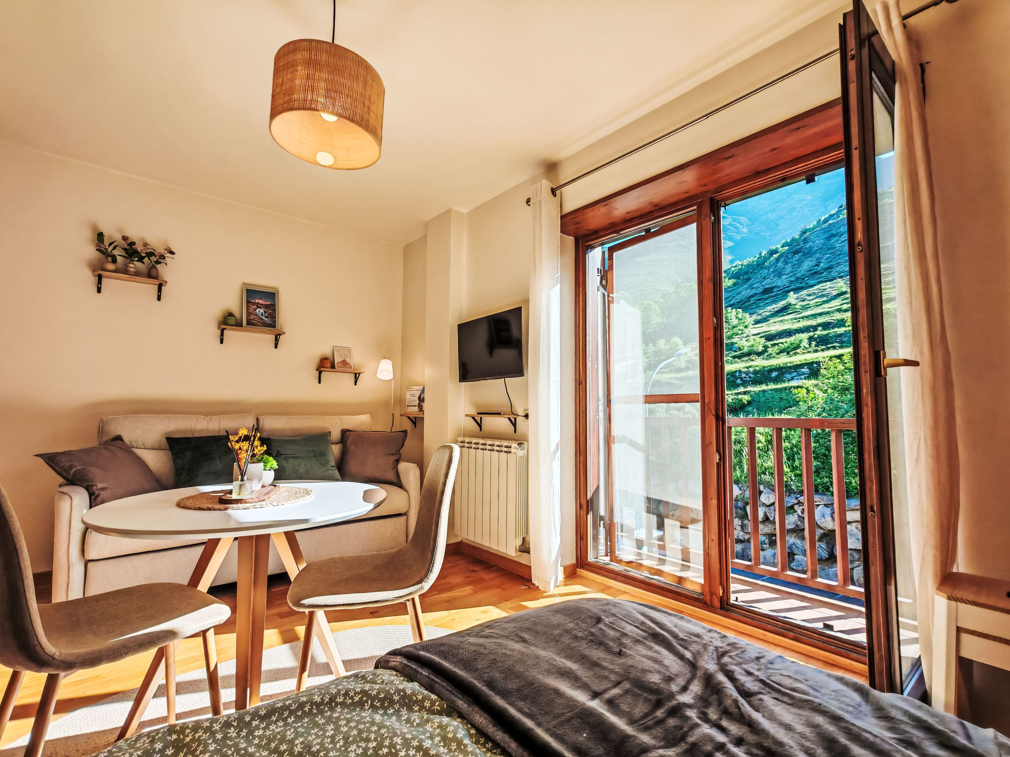 Studio mit Balkon und Licht Erta 11 Vall de Boí - Binnen