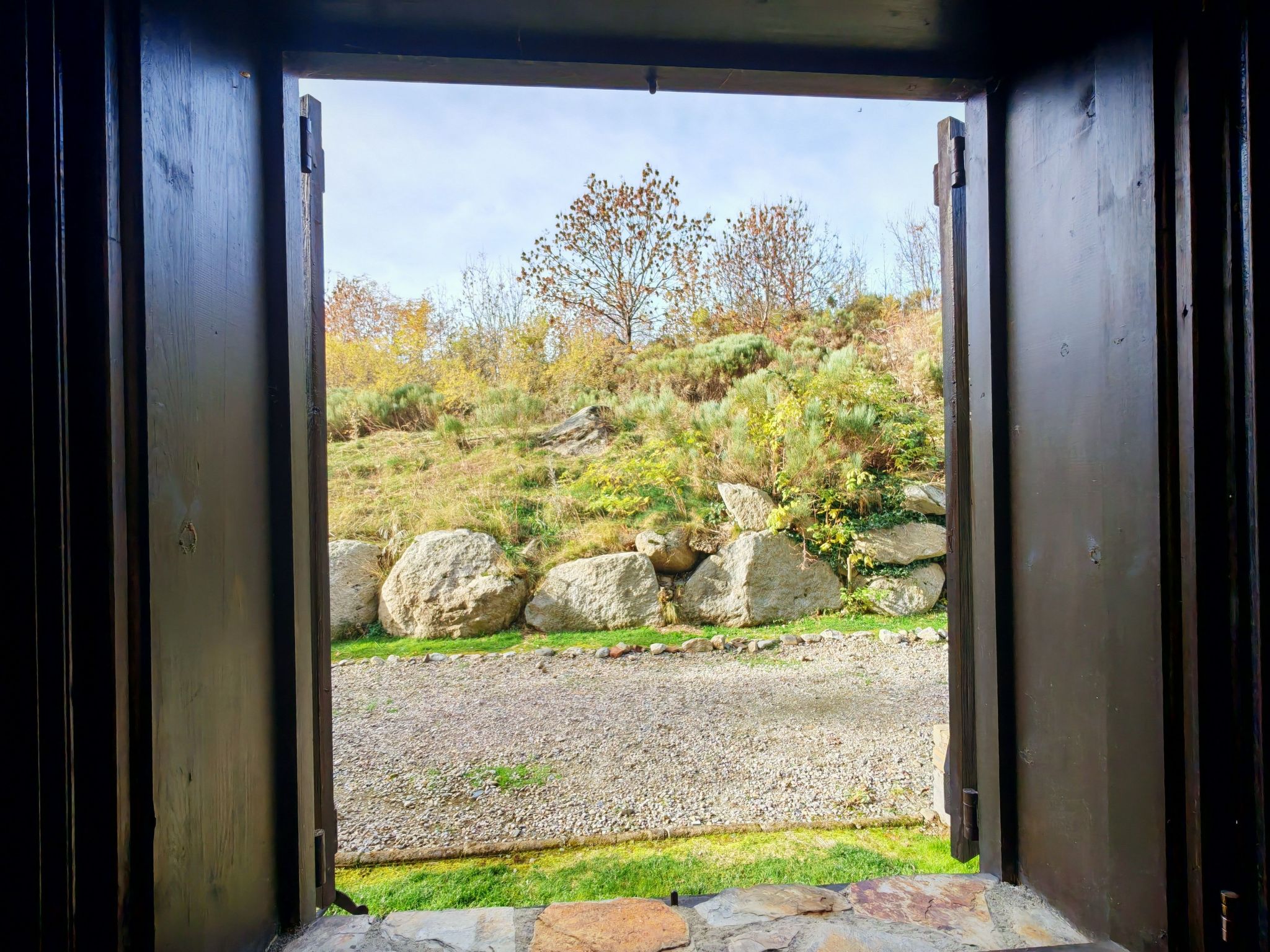 Wohnung Besiberri 3 befindet sich im Erdgeschoss mit Terrasse Vall de Boí-Binnen