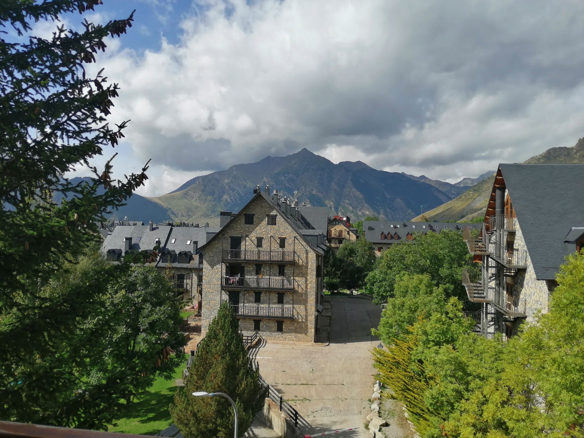 Duplex Muntanyó 2 mit Balkon und Blick auf den Berg Vall de Boí-Dedans