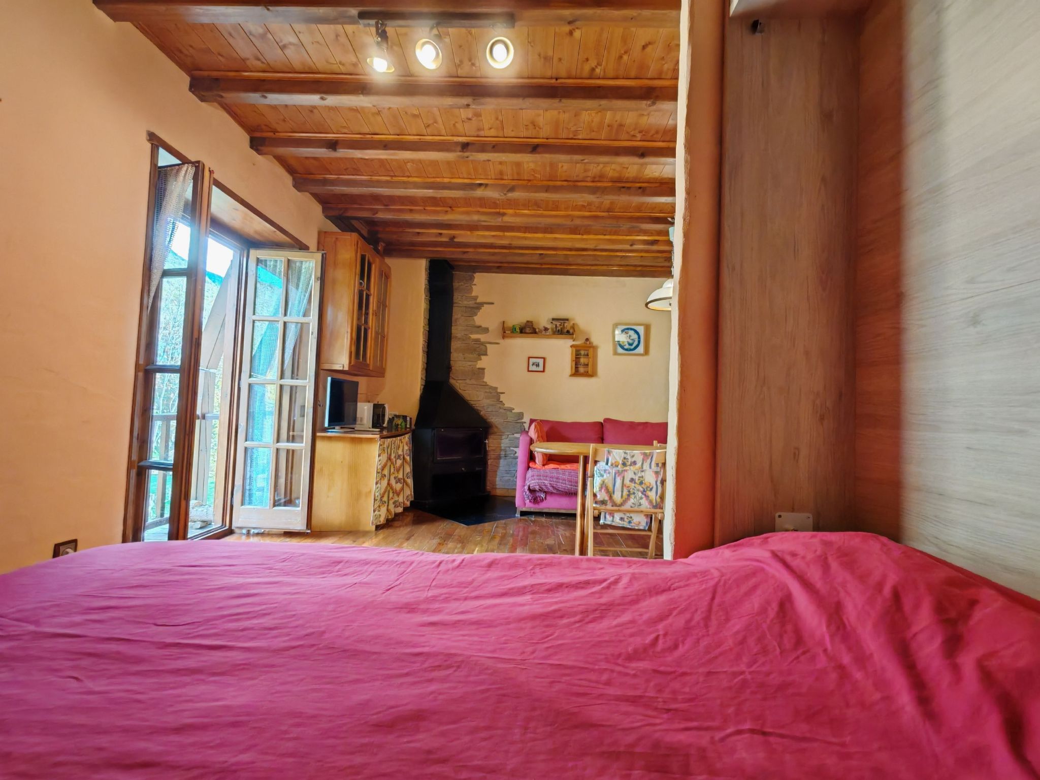 Studio mit Kamin Cosmos 3 Vall de Boí-Binnen