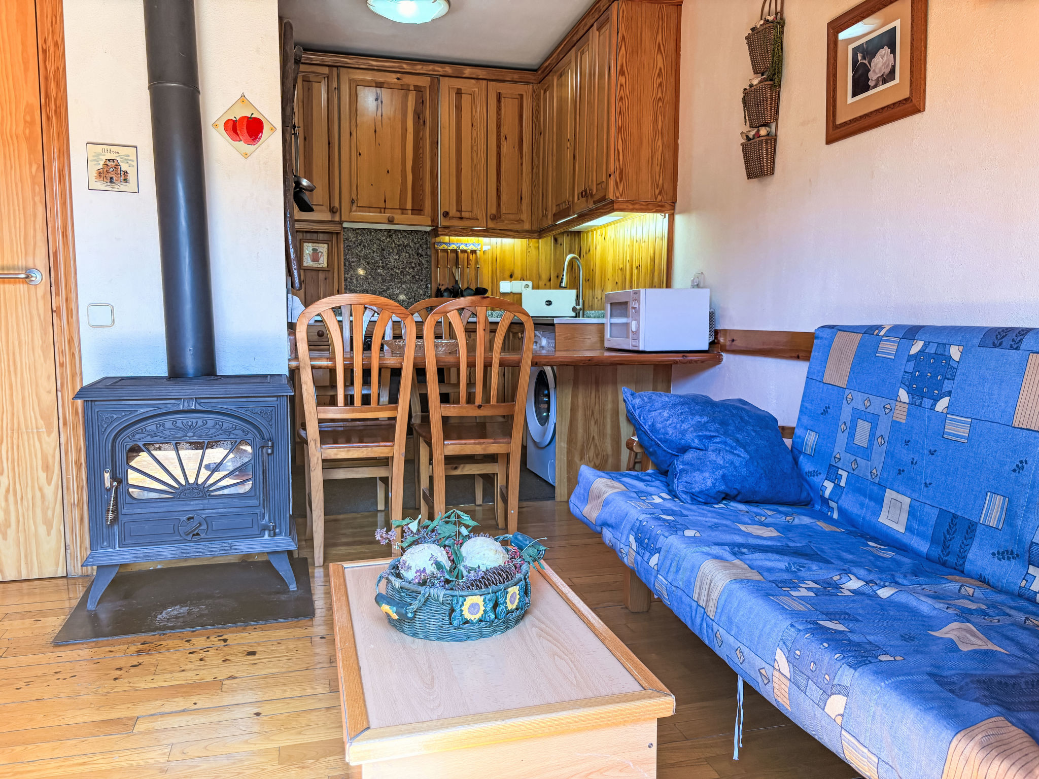 Wohnung mit Südlage Falcó 17 Vall de Boí — Living Room (5 of 20)