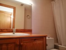 Knus appartement in Caldes de Boi voor 4 personen met balkon en garage - thumbnail 2