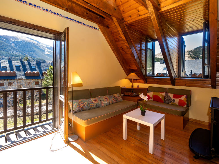 Search and Stay destination Pla de l'Ermita, CT - Spain from AU$ 264. Herbasabina