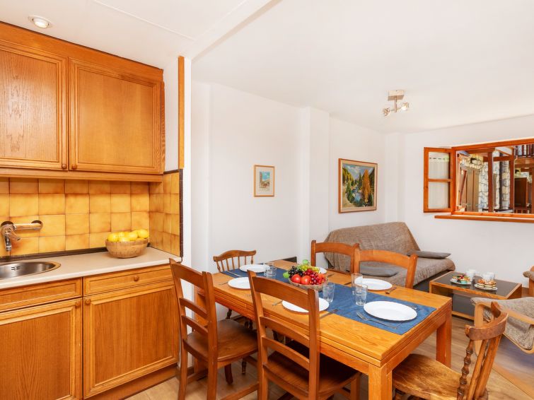 Search and Stay destination Pla de l'Ermita, CT - Spain from AU$ 481. Pla Ermita Isard