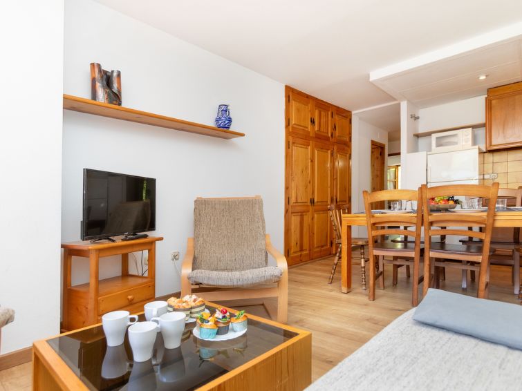 Search and Stay destination Pla de l'Ermita, CT - Spain from AU$ 481. Pla Ermita Isard