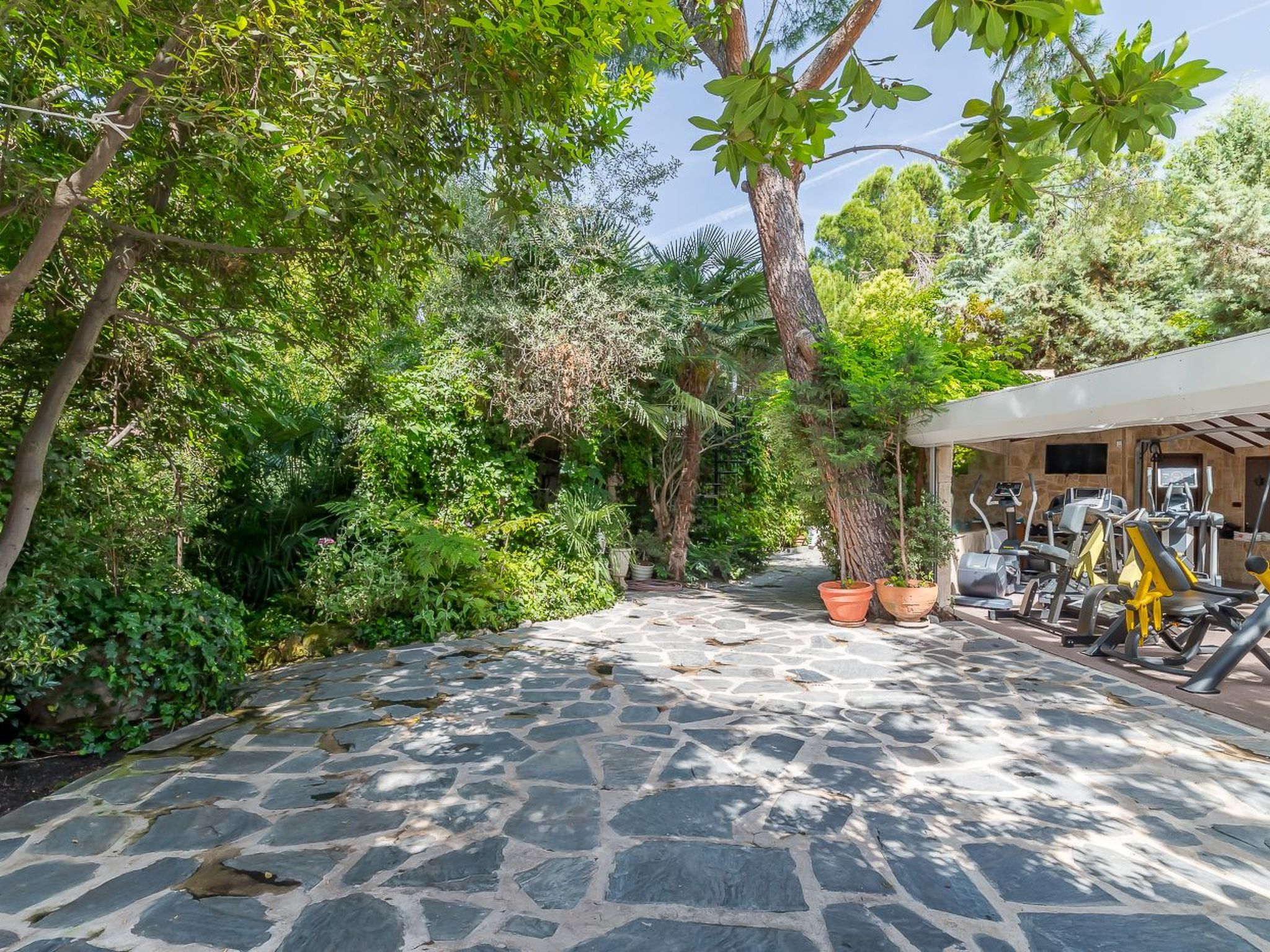 5-Suiten Madrid Villa Oasis, Schwimmbad-Spa, Fitnessraum, Club-Outside