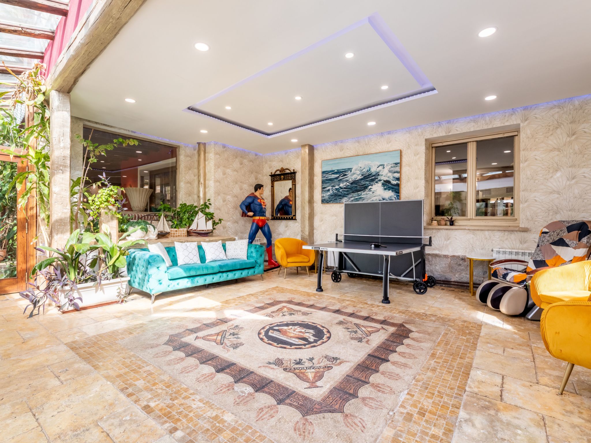 5-Suiten Madrid Villa Oasis, Schwimmbad-Spa, Fitnessraum, Club-Inside