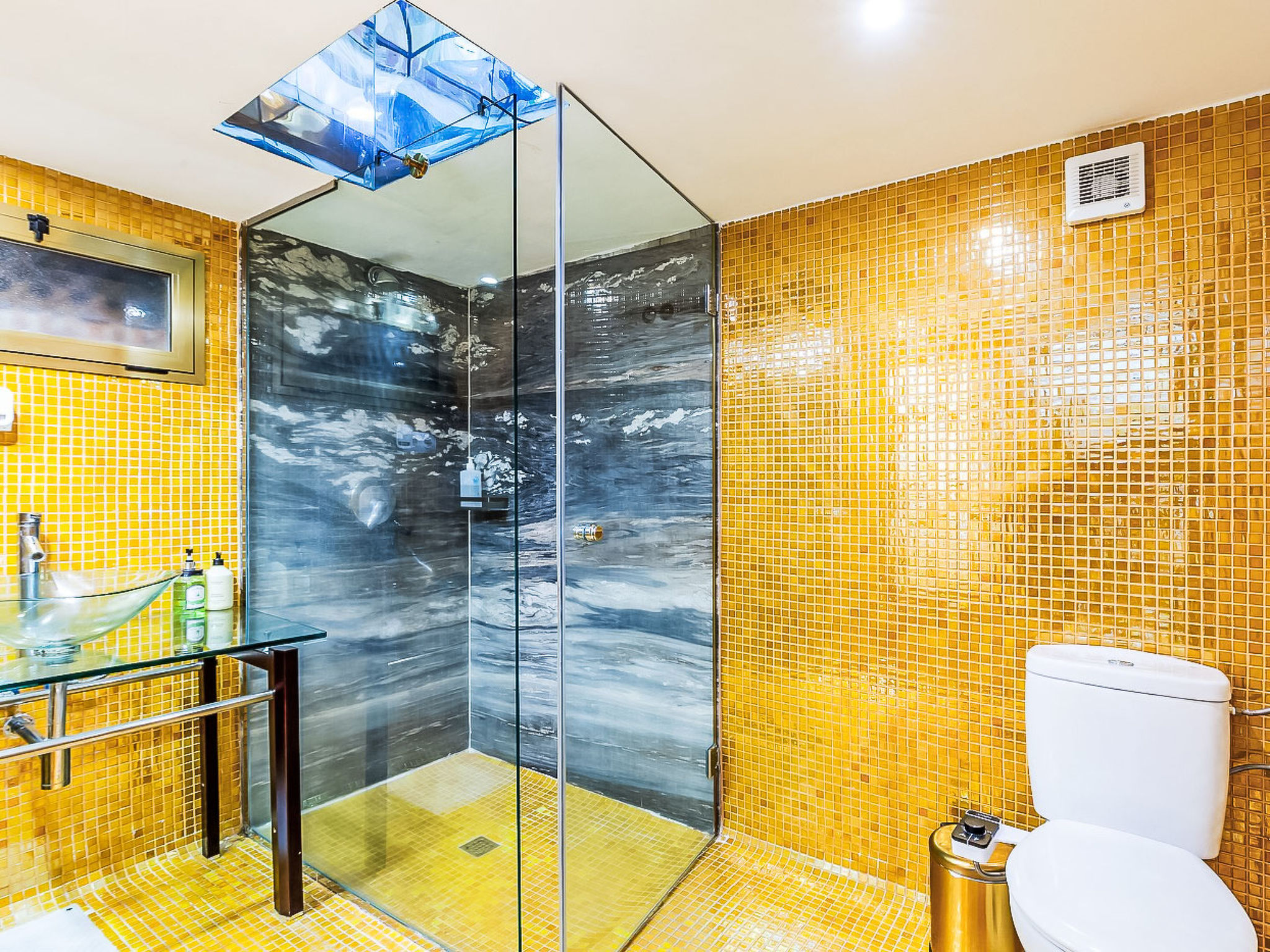 5-Suiten Madrid Villa Oasis, Schwimmbad-Spa, Fitnessraum, Club - Drinnen