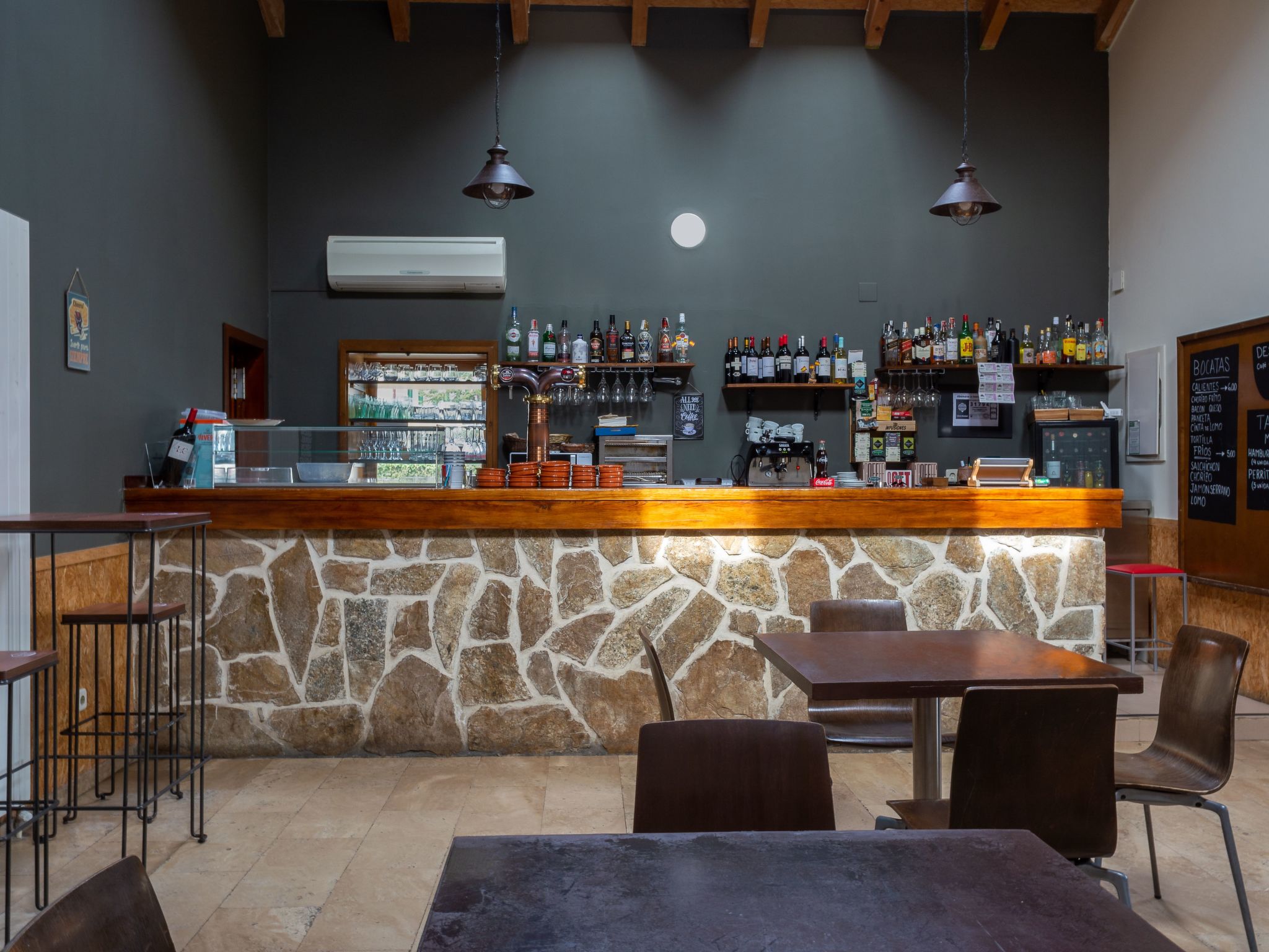 Die Santa-Maria-Kaserne-Outside