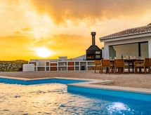 Luxe Finca in Galera met privézwembad, spa en panoramisch uitzicht - thumbnail 6