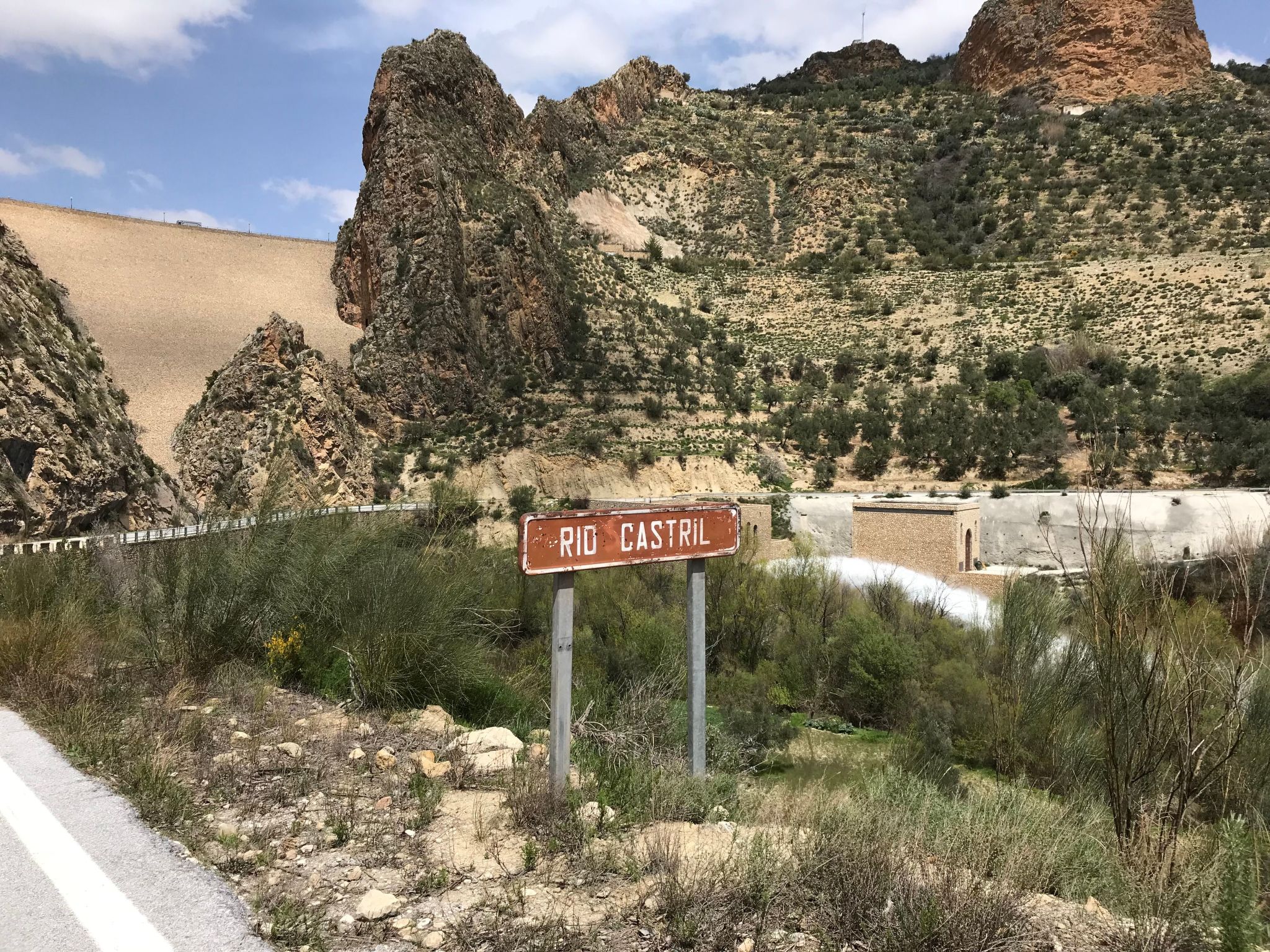 Mit Garten und gemeinsamem Pool-Dehors