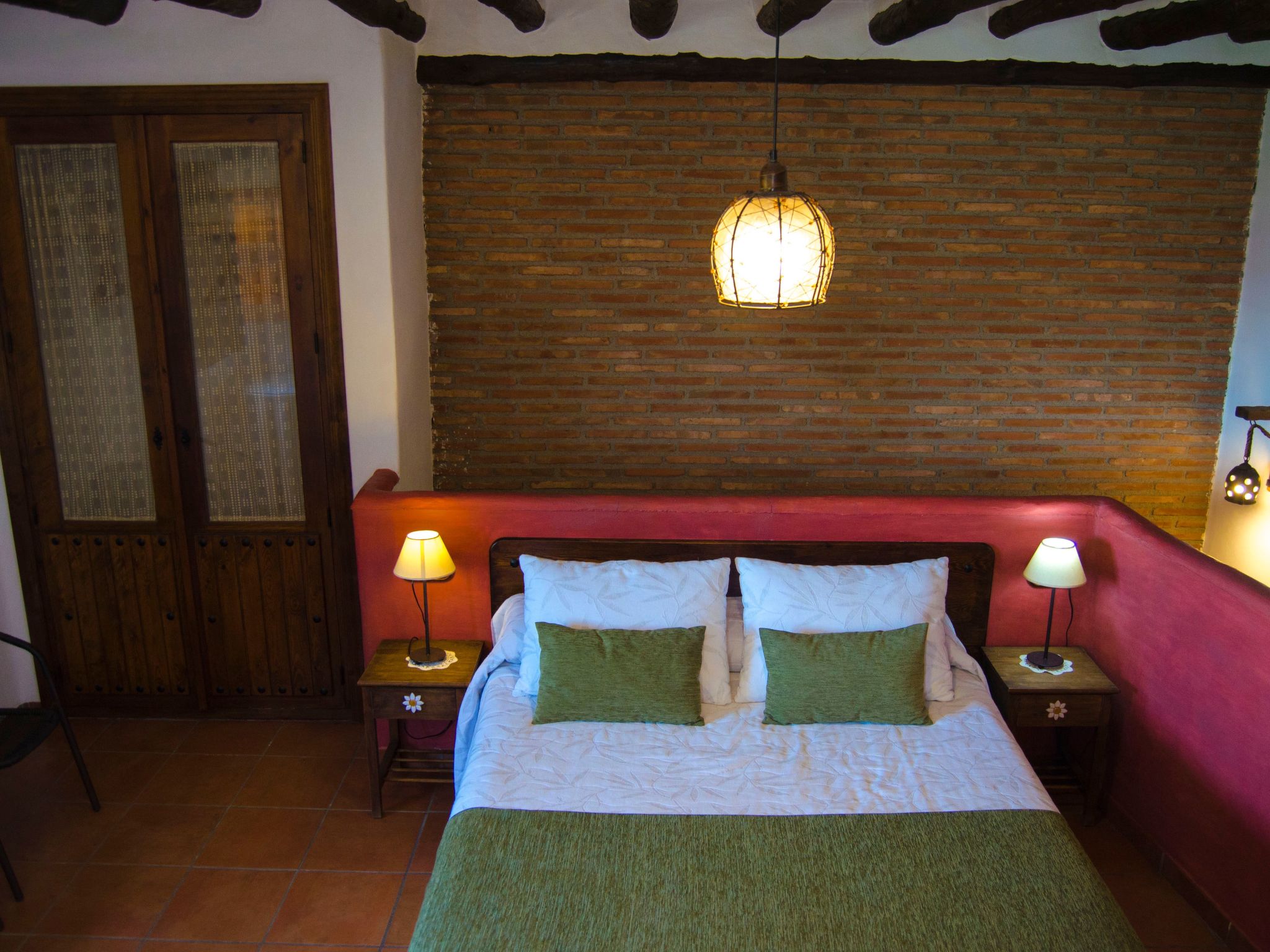 Gemütliches Haus in Anlage mit Pool und Garten