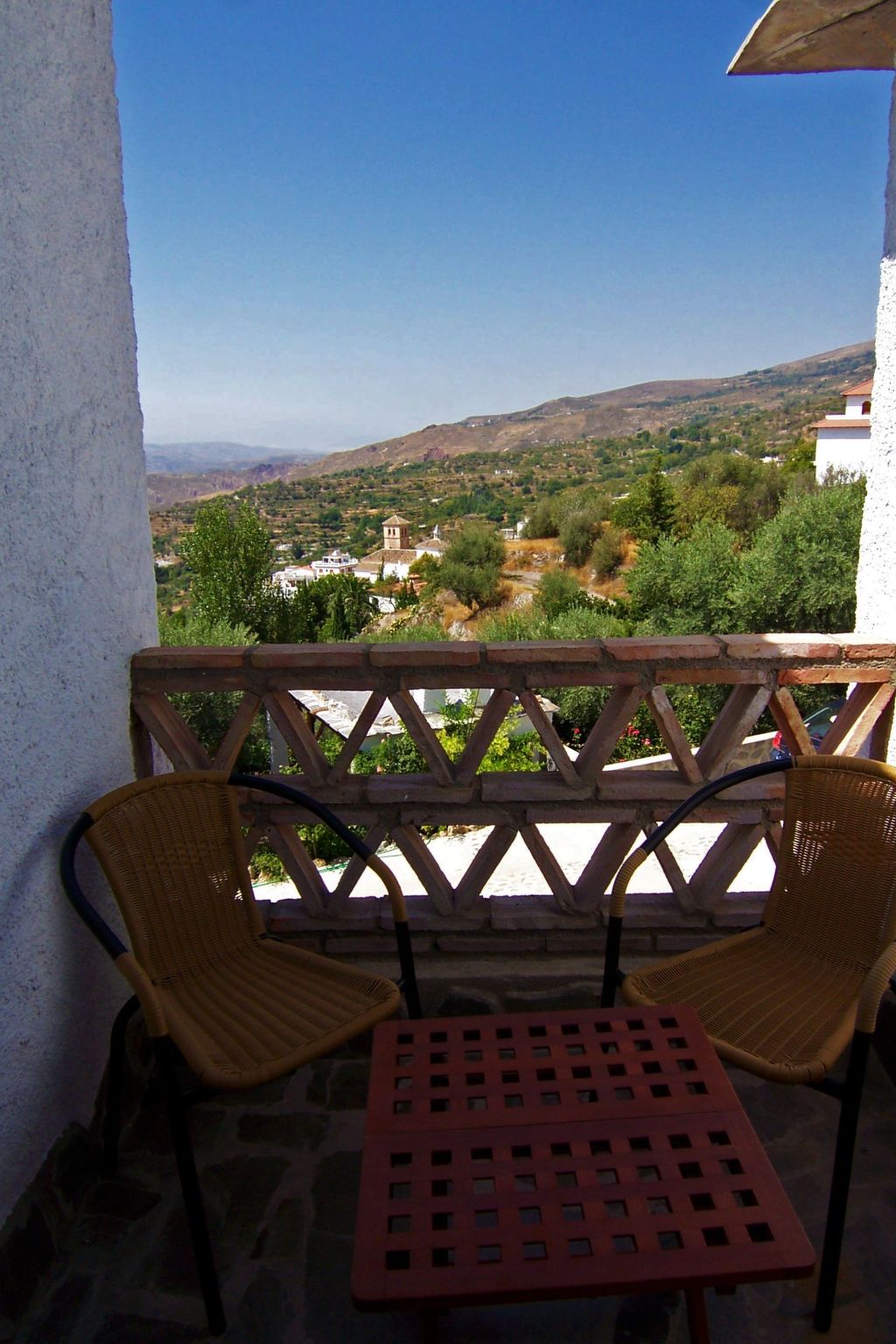 Gemütliches Haus in Anlage mit Pool und Garten-Image-tags.info